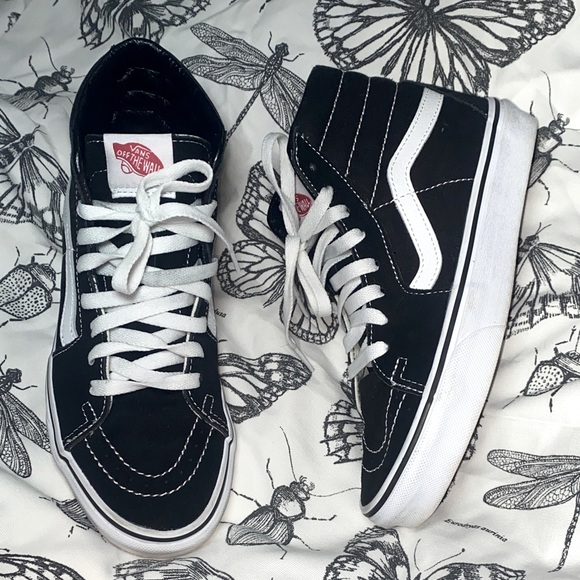 Vans Shoes - Vans Sk8-Hi Black & White